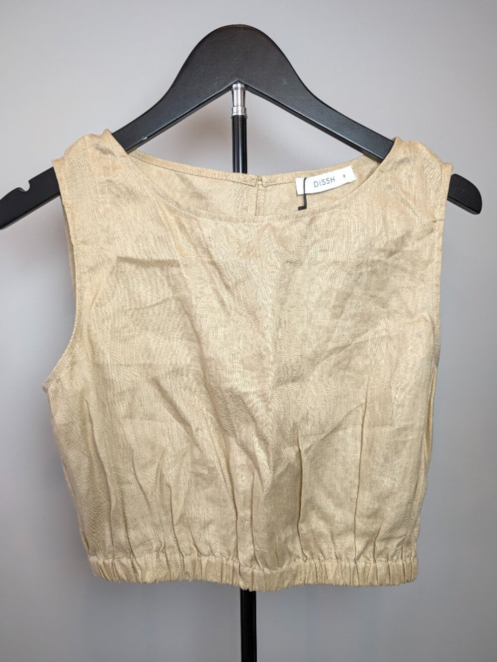 NWT Dissh Women Size 8 Cropped Tank Tan 100% Linen Blend Round Neck Button